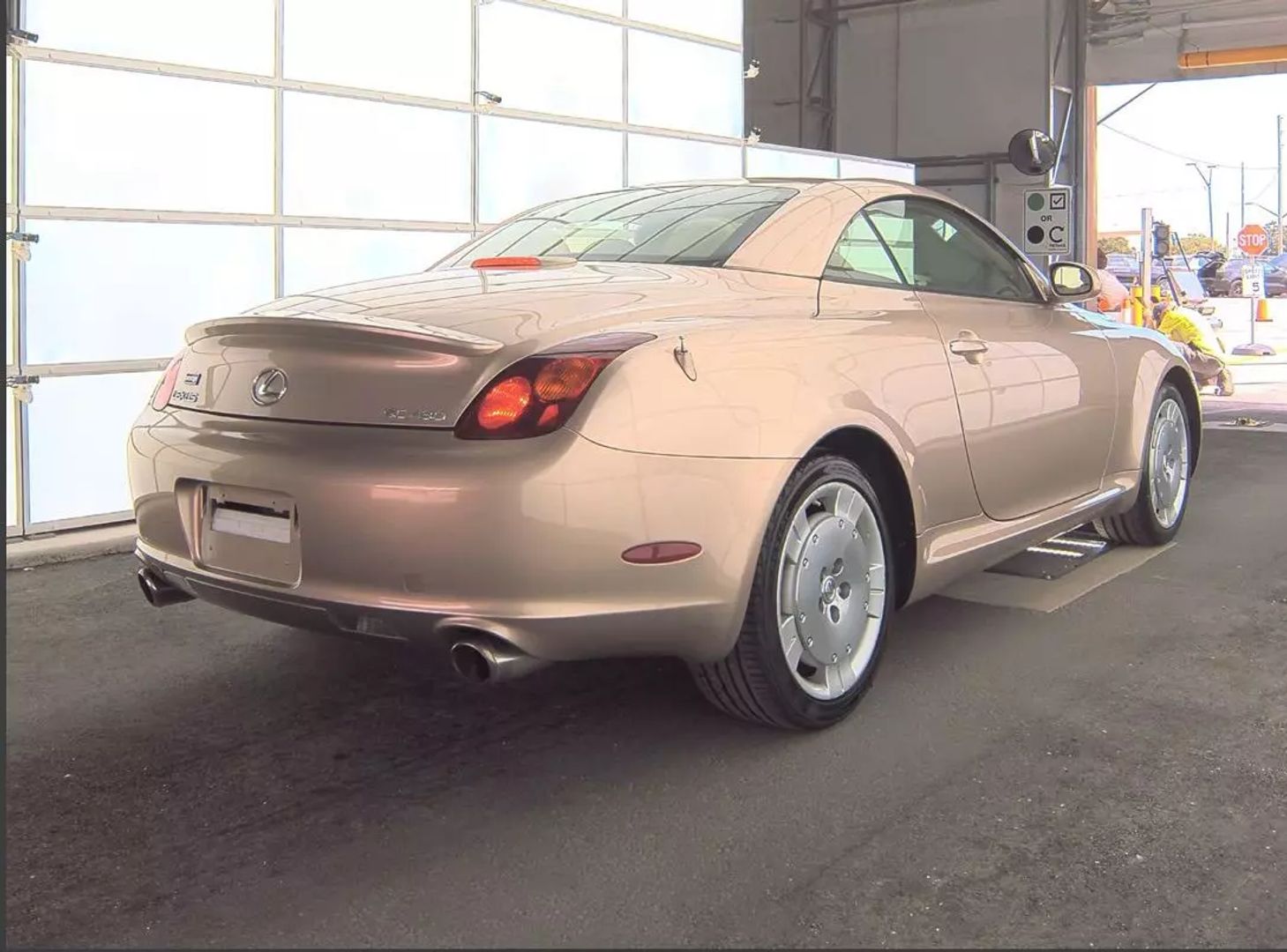2003 Lexus Sc - Image 2