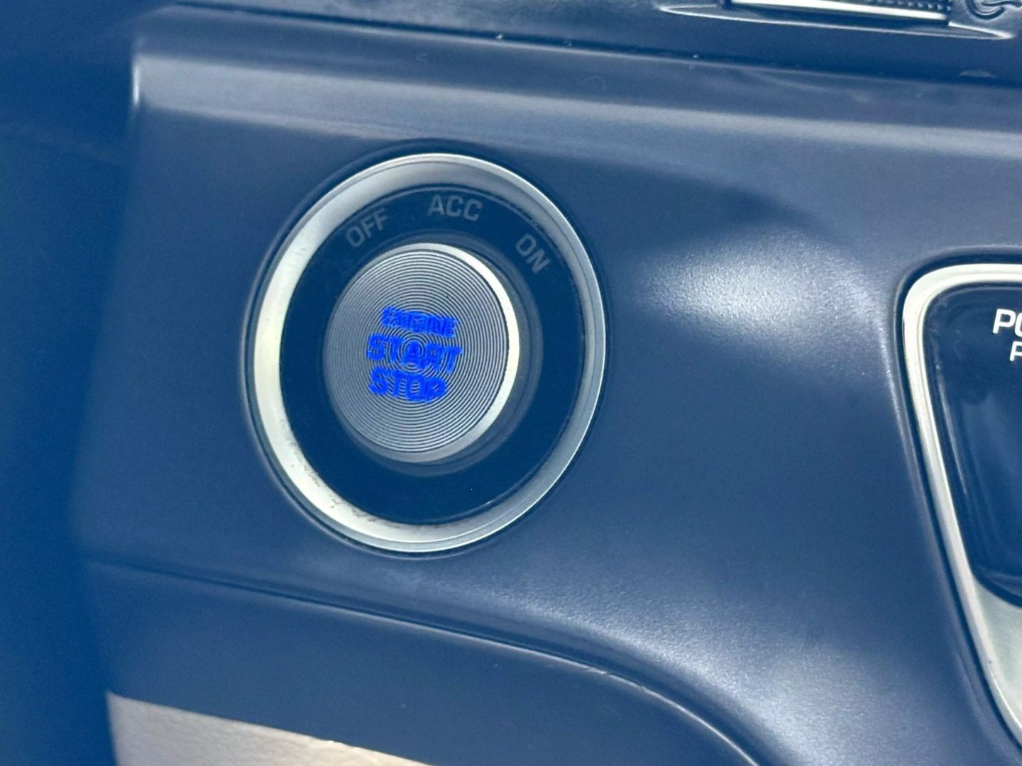 2018 Hyundai Sonata - Image 28