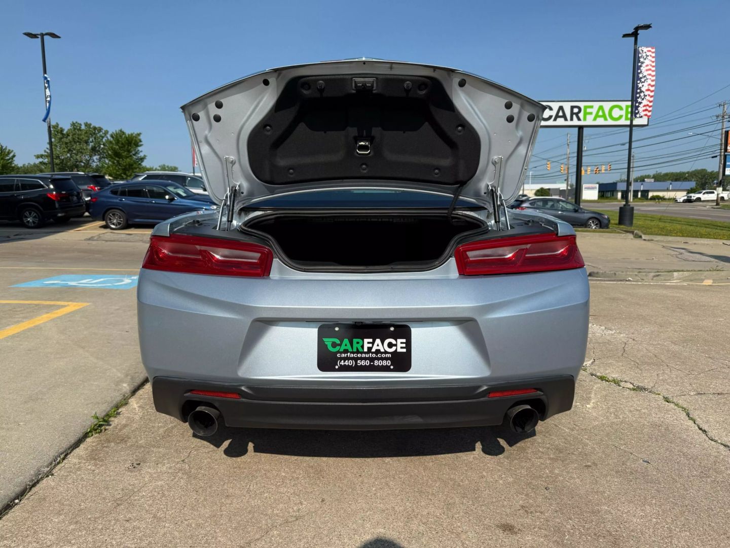 2017 Chevrolet Camaro - Image 12