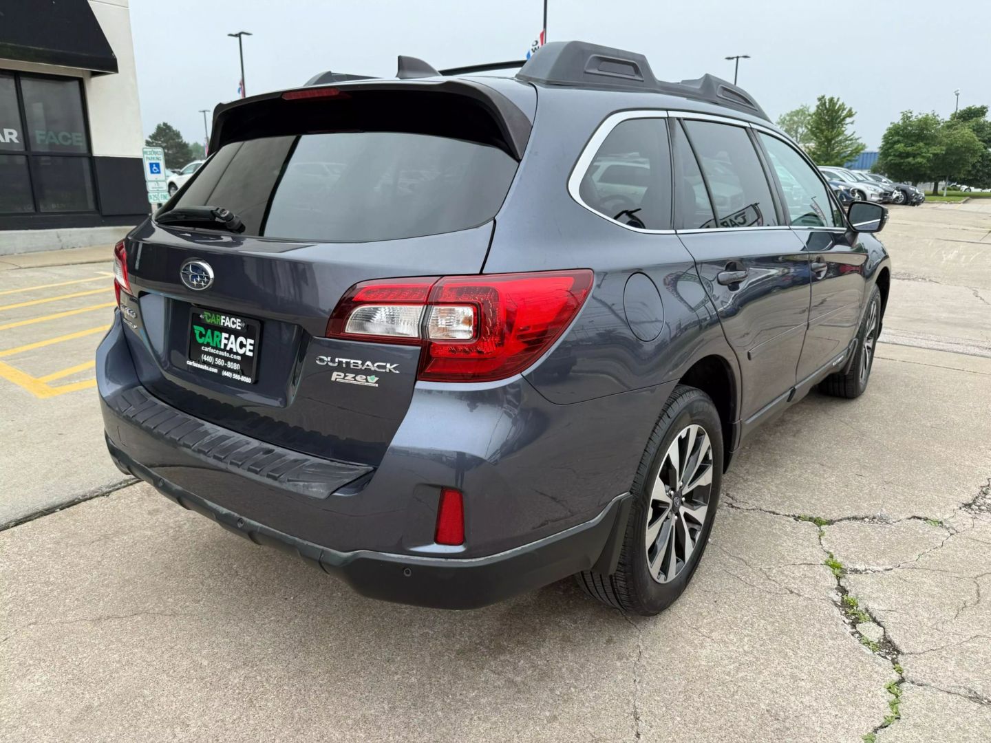 2017 Subaru Outback - Image 15