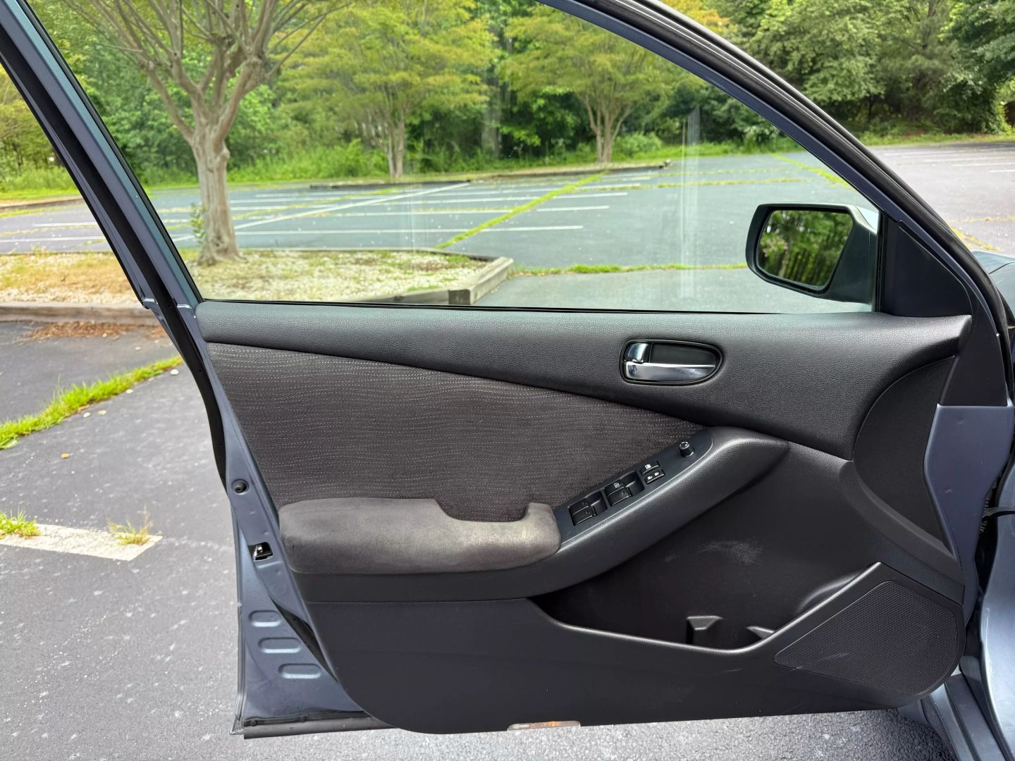2011 Nissan Altima - Image 9