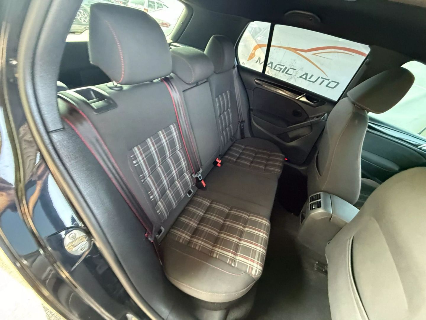 2014 Volkswagen Gti - Image 23