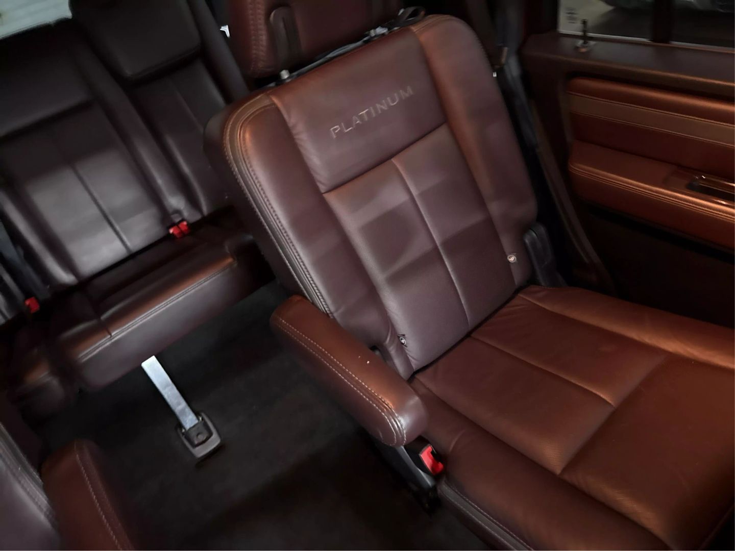 2017 Ford Expedition - Image 37