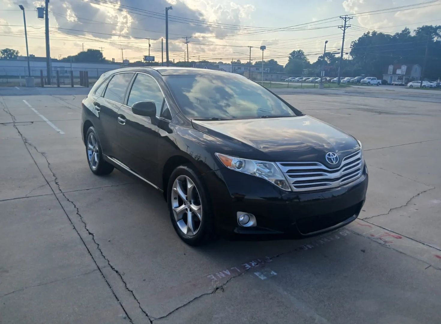2012 Toyota Venza - Image 1