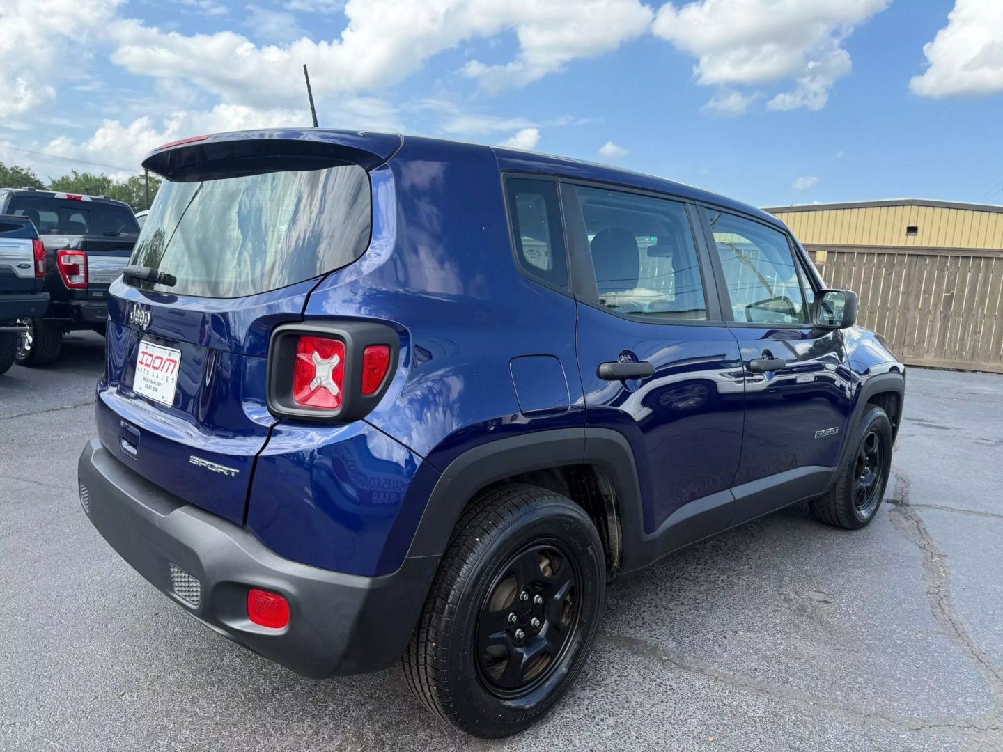 2021 Jeep Renegade - Image 7