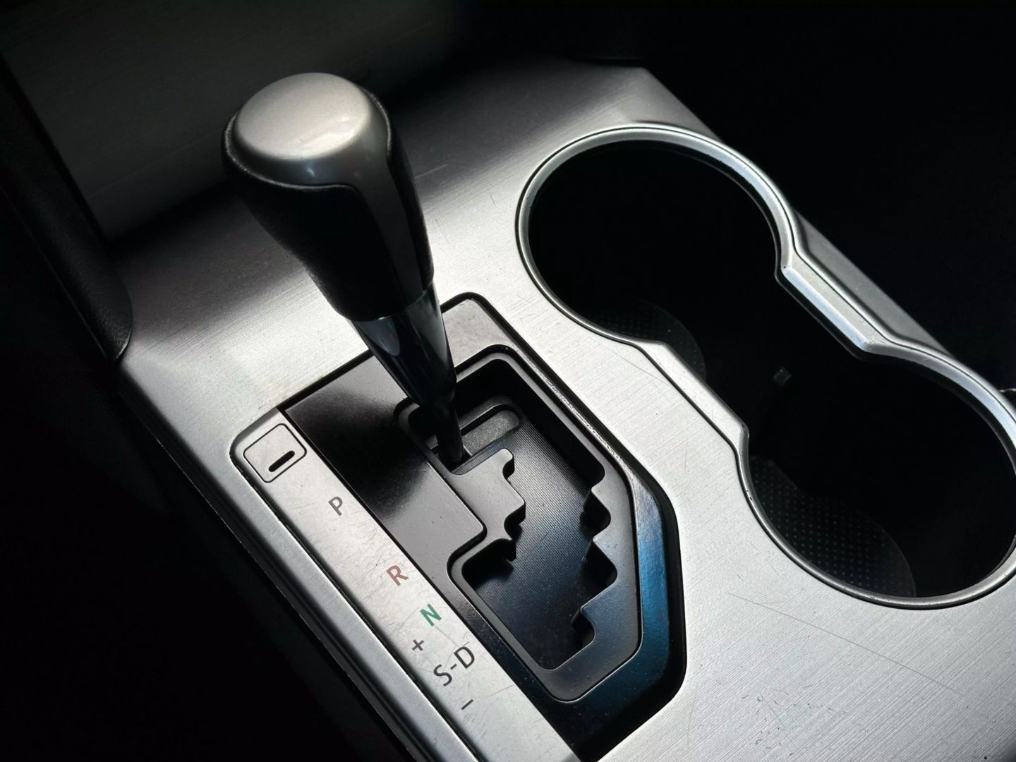 2014 Toyota Camry - Image 35
