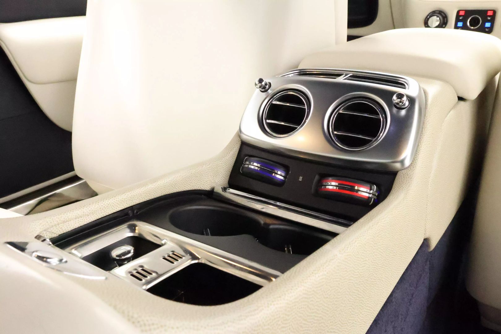 2014 Rolls-royce Wraith - Image 71