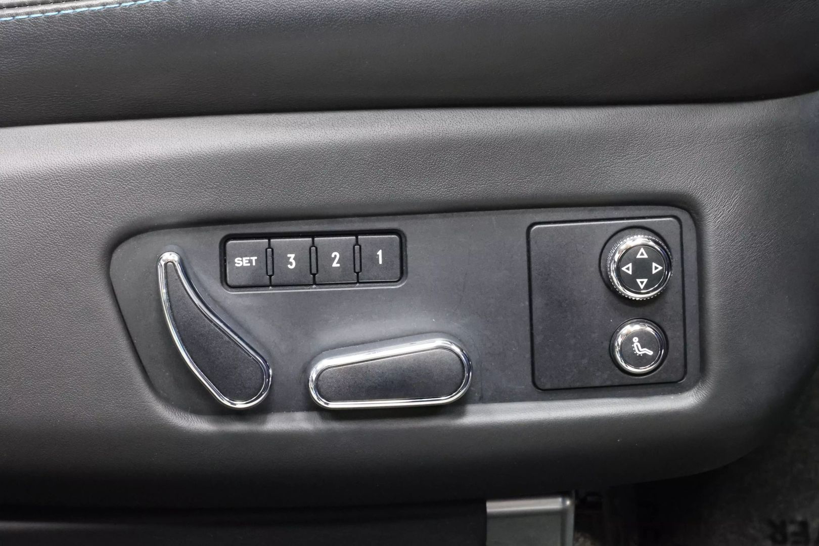 2014 Bentley Continental - Image 76