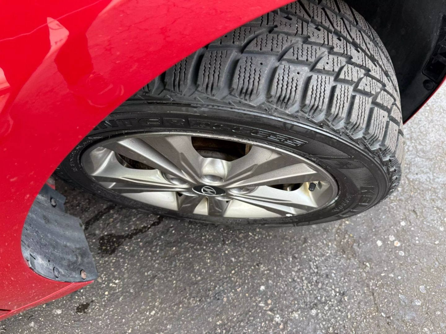 2018 Hyundai Elantra - Image 45