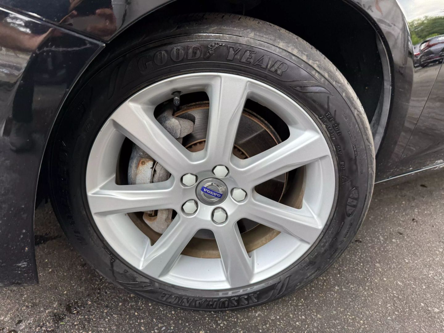 2016 Volvo S60 - Image 39