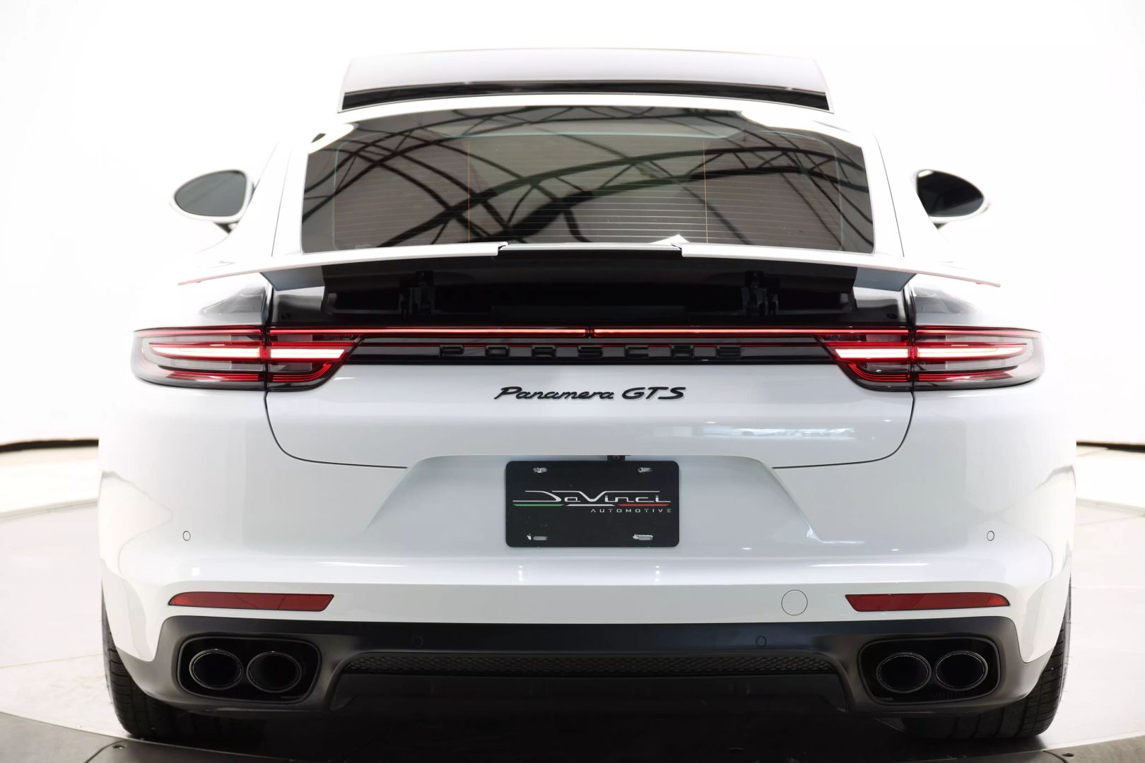 2020 Porsche Panamera - Image 64