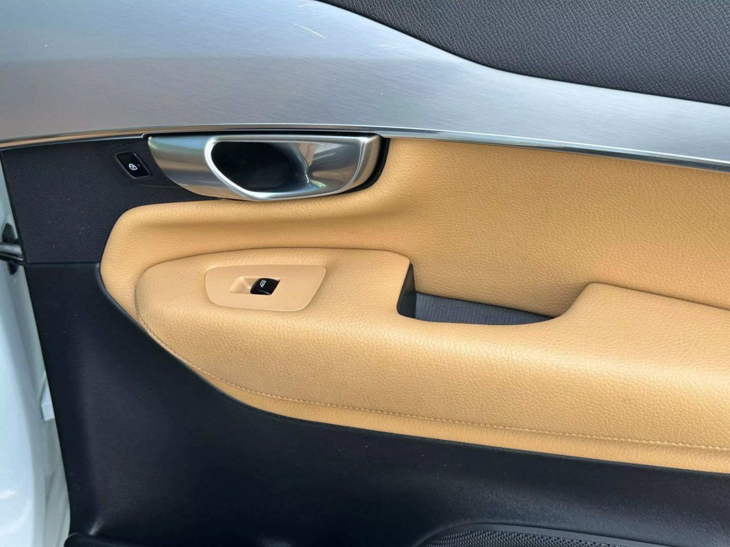2018 Volvo Xc90 - Image 24