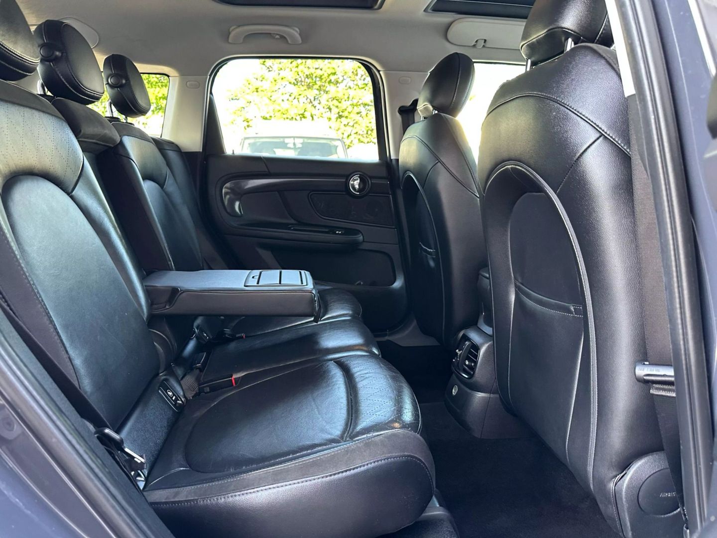 2017 Mini Countryman - Image 23