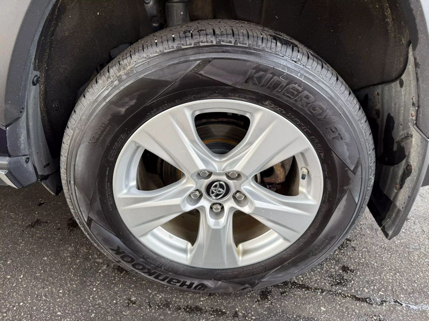 2019 Toyota Rav4 - Image 46