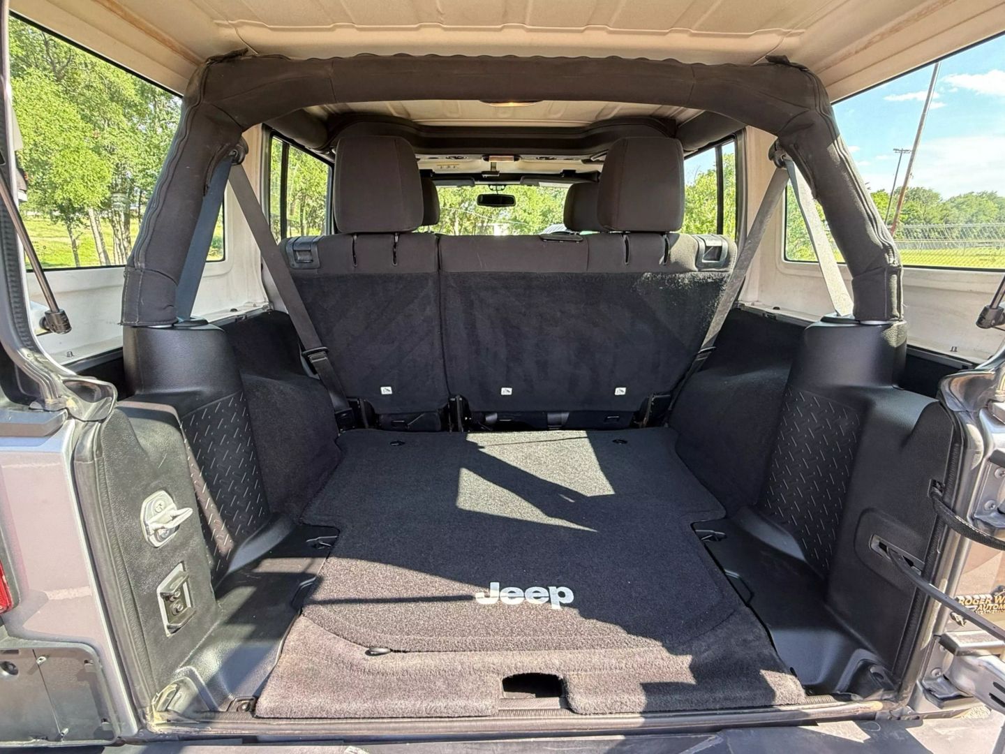 2015 Jeep Wrangler - Image 3