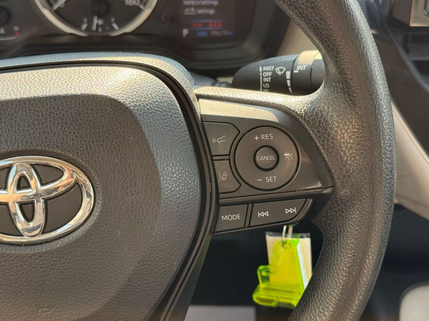 2022 Toyota Corolla - Image 27