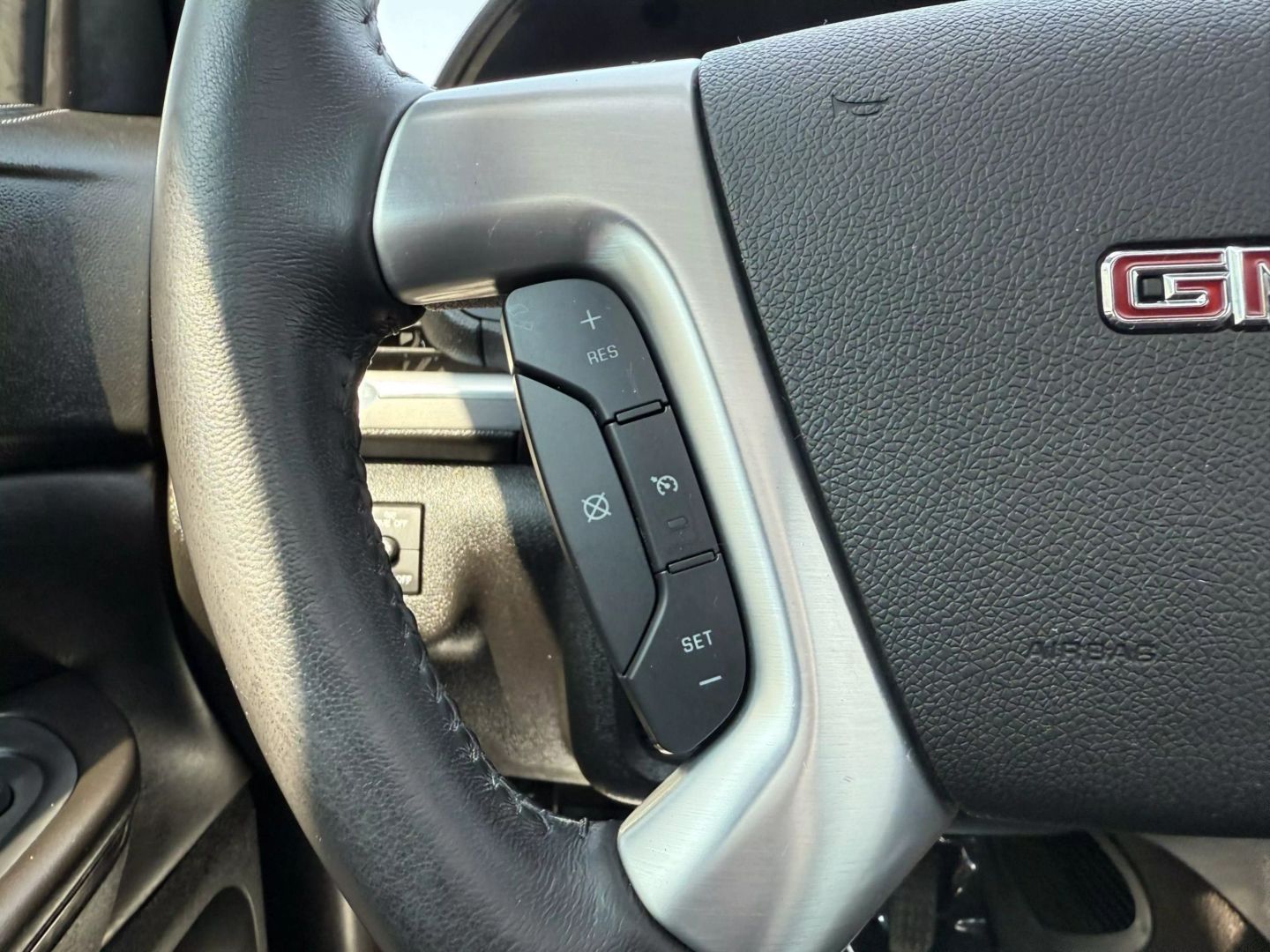 2016 Gmc Acadia - Image 33