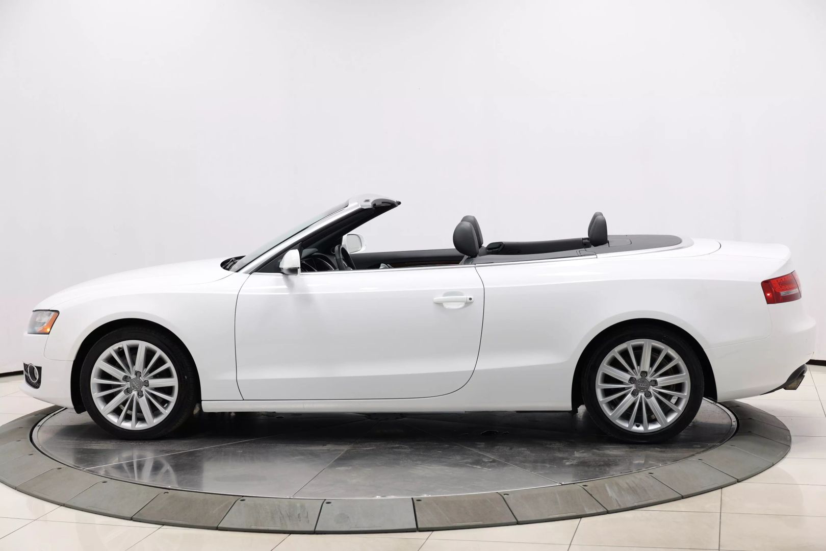 2012 Audi A5 - Image 6