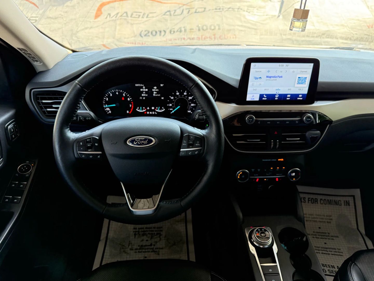 2020 Ford Escape - Image 30