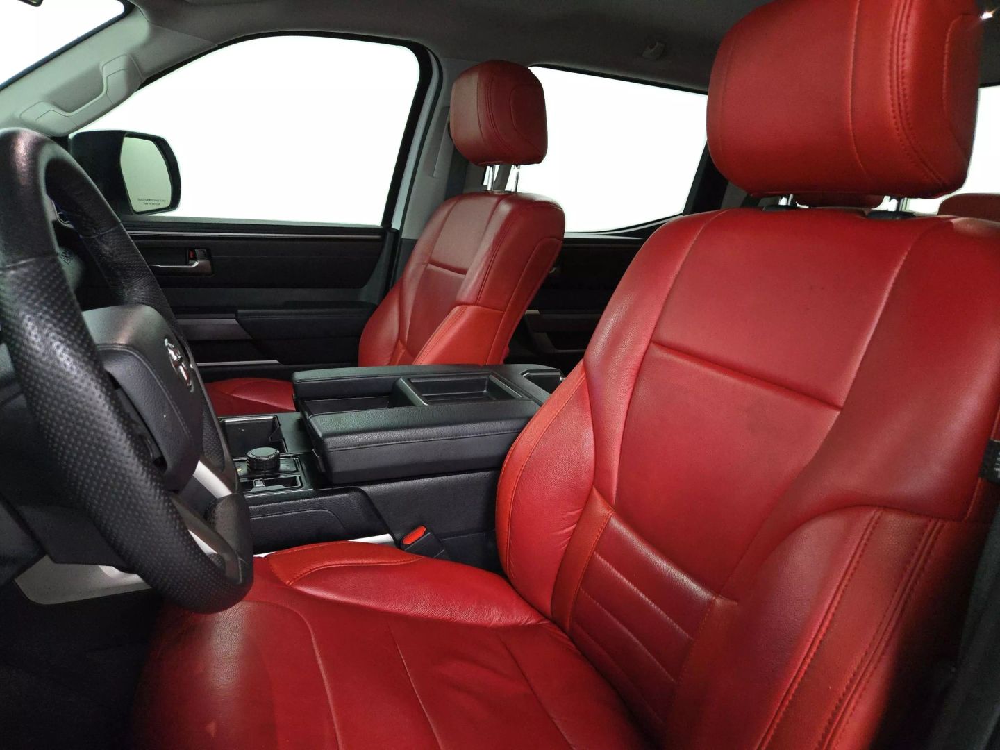 2023 Toyota Tundra Crewmax - Image 19