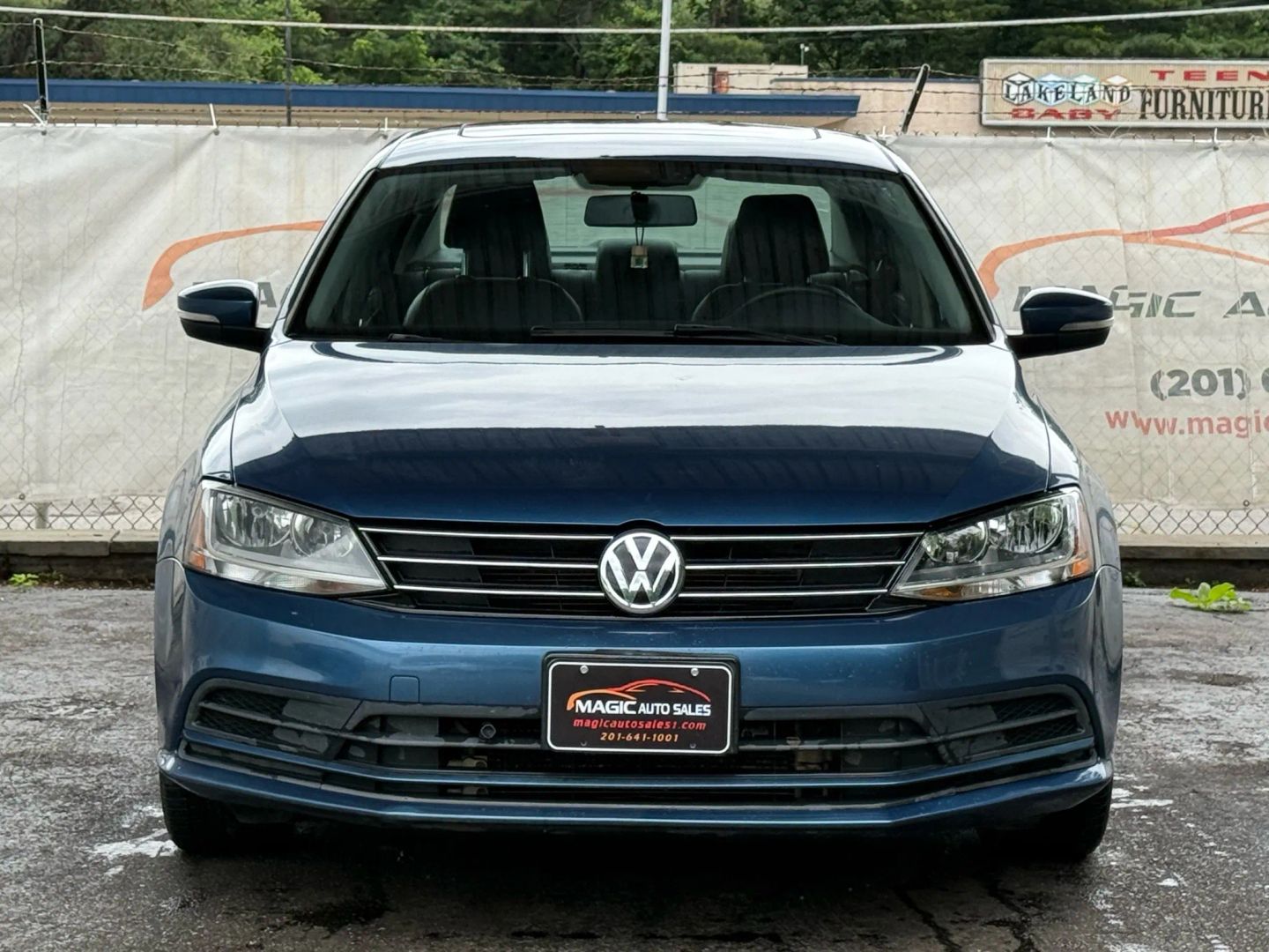 2017 Volkswagen Jetta - Image 5