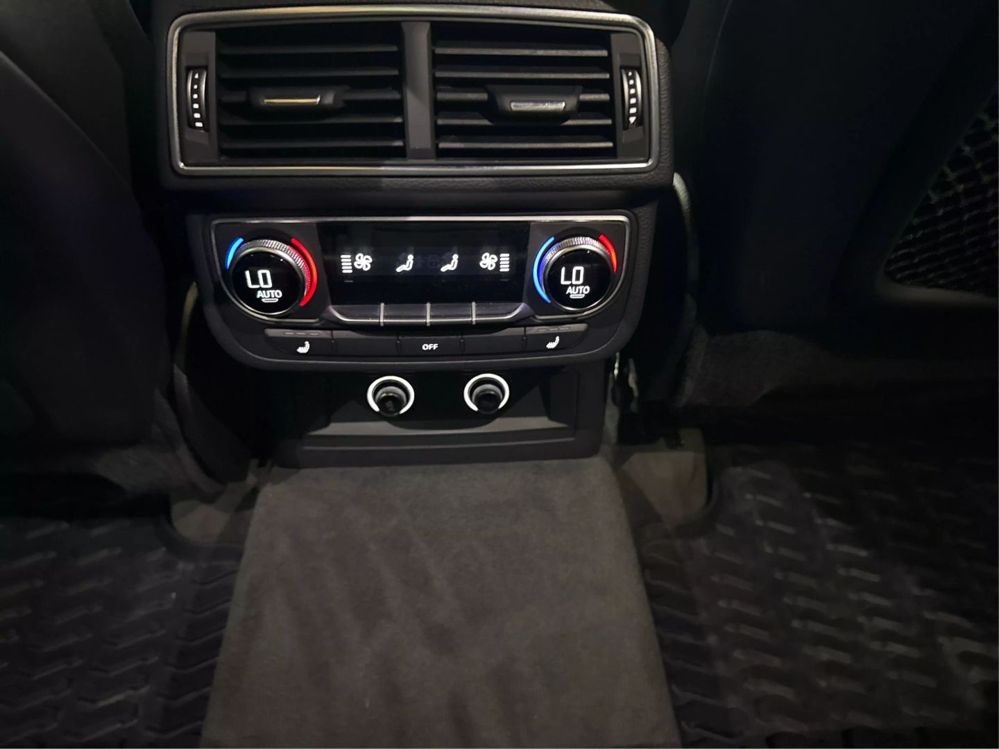 2018 Audi Q7 - Image 34