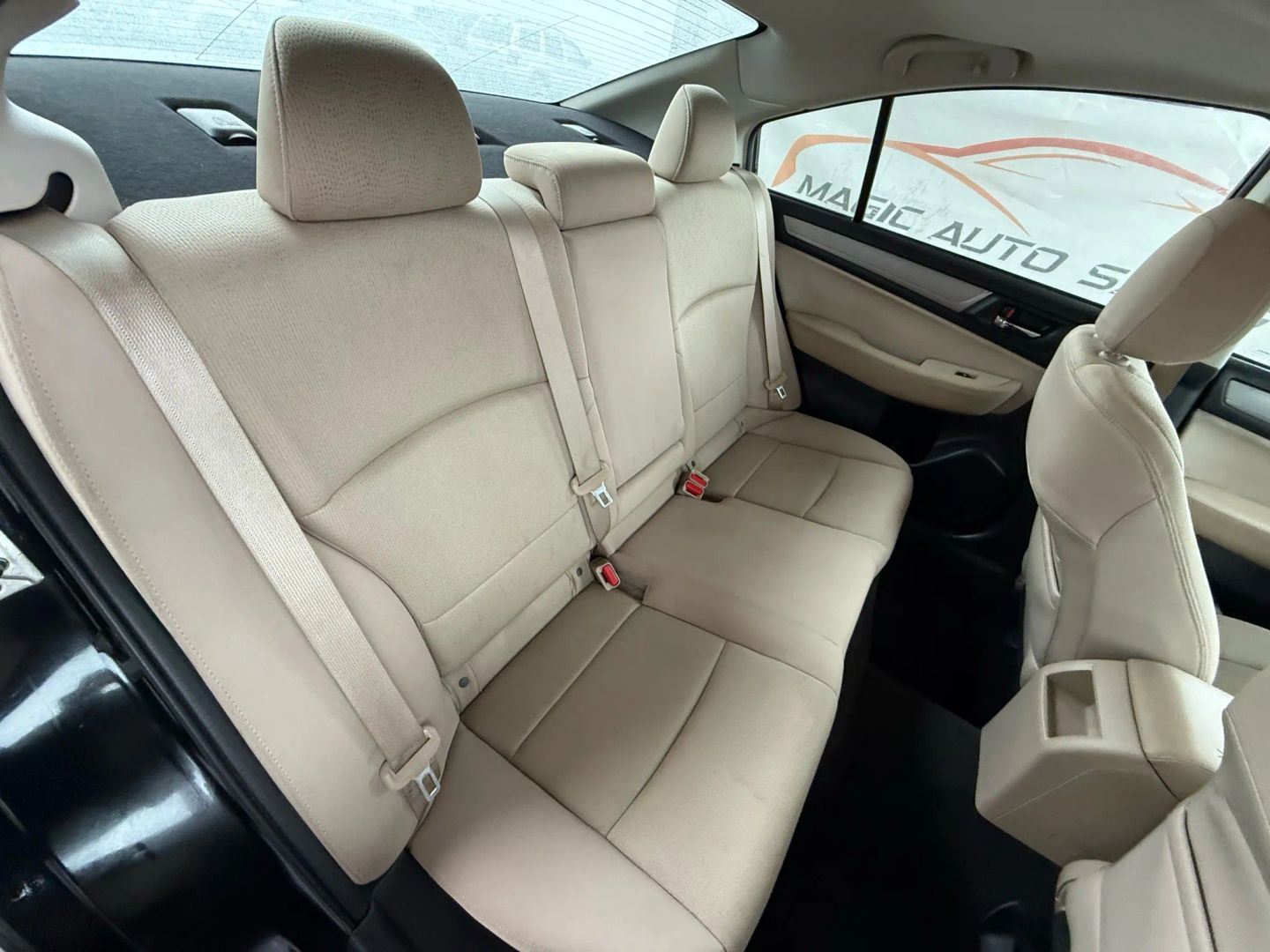 2015 Subaru Legacy - Image 23