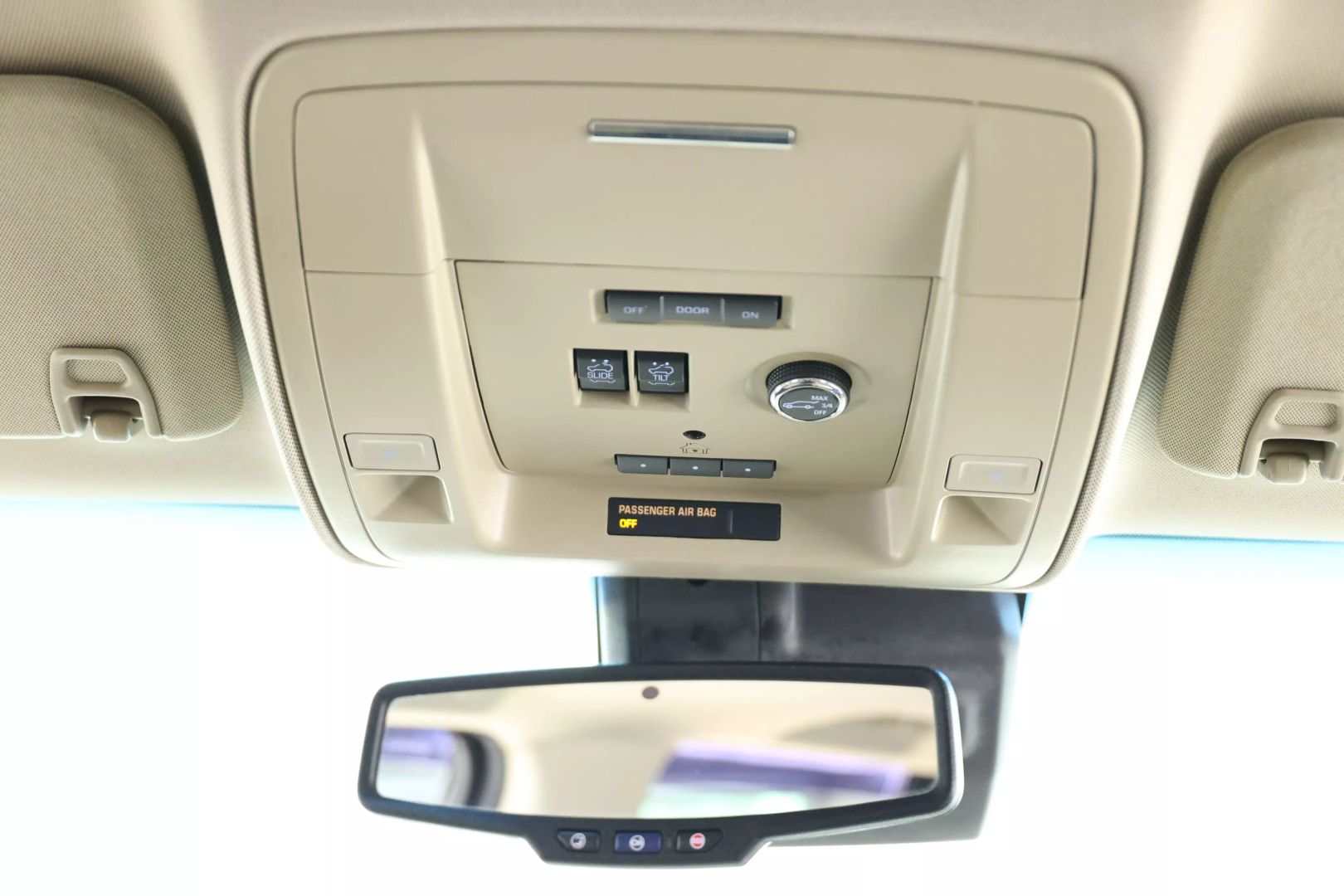 2016 Chevrolet Tahoe - Image 44
