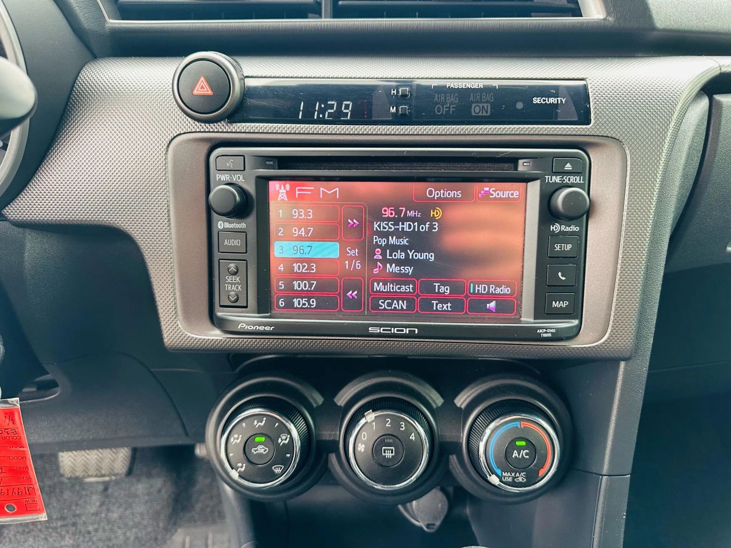 2014 Scion Tc - Image 17
