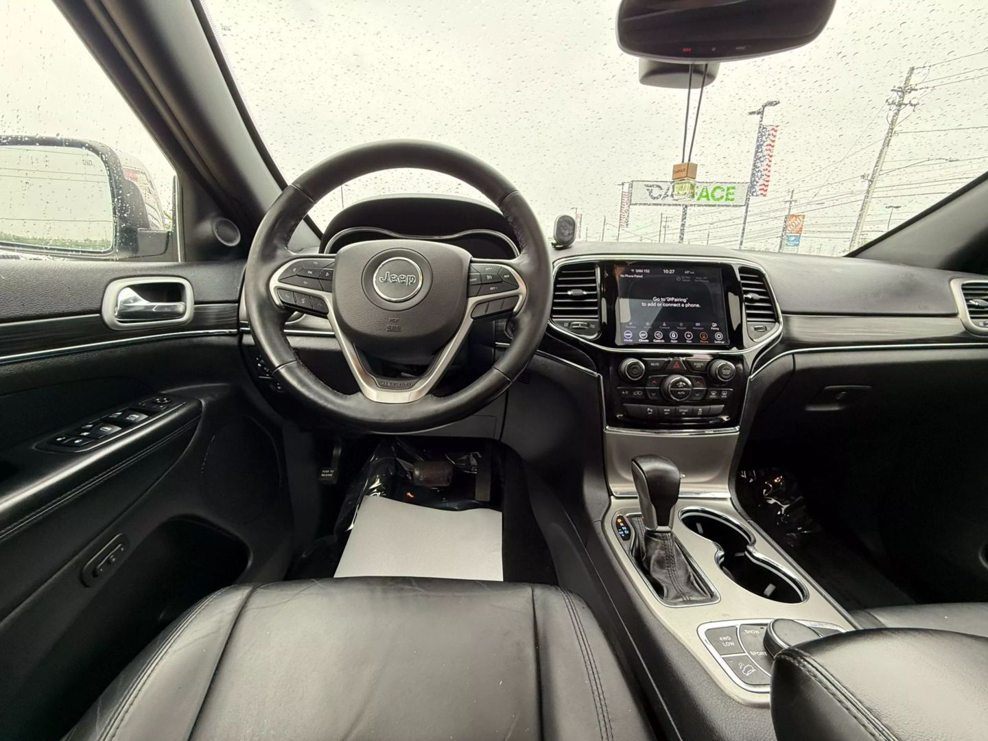 2019 Jeep Grand Cherokee - Image 27