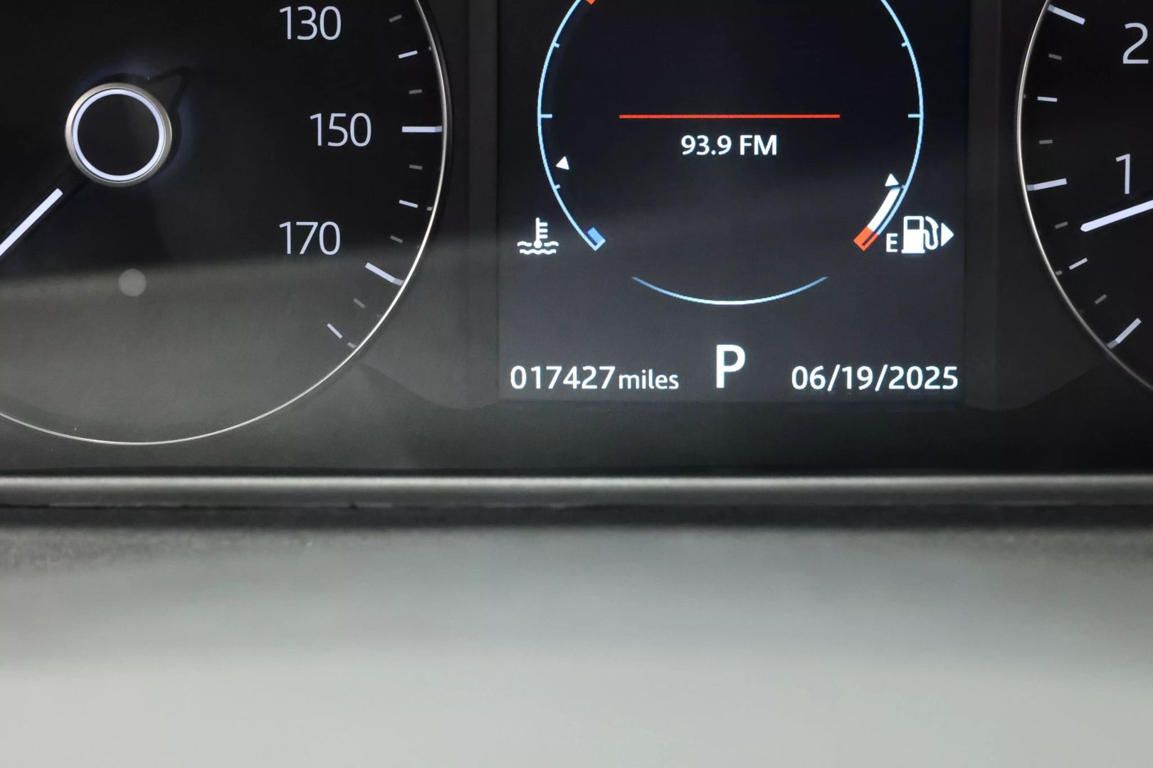 2019 Land Rover Range Rover Velar - Image 29