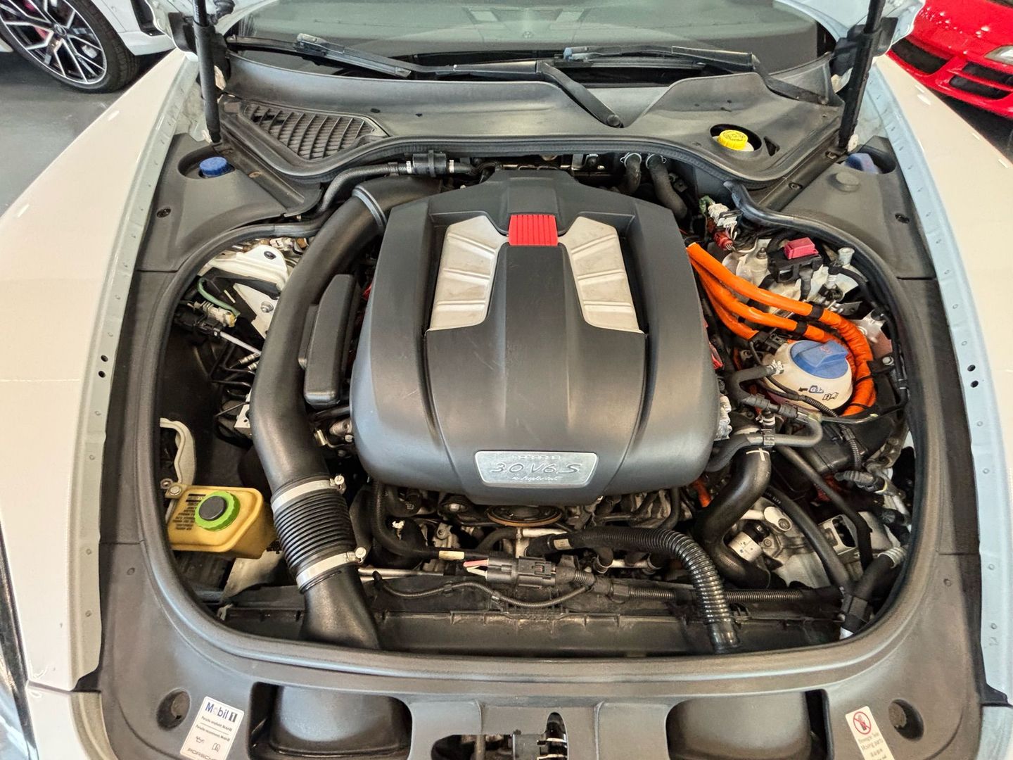 2014 Porsche Panamera S E-hybrid Sedan 4d - Image 39