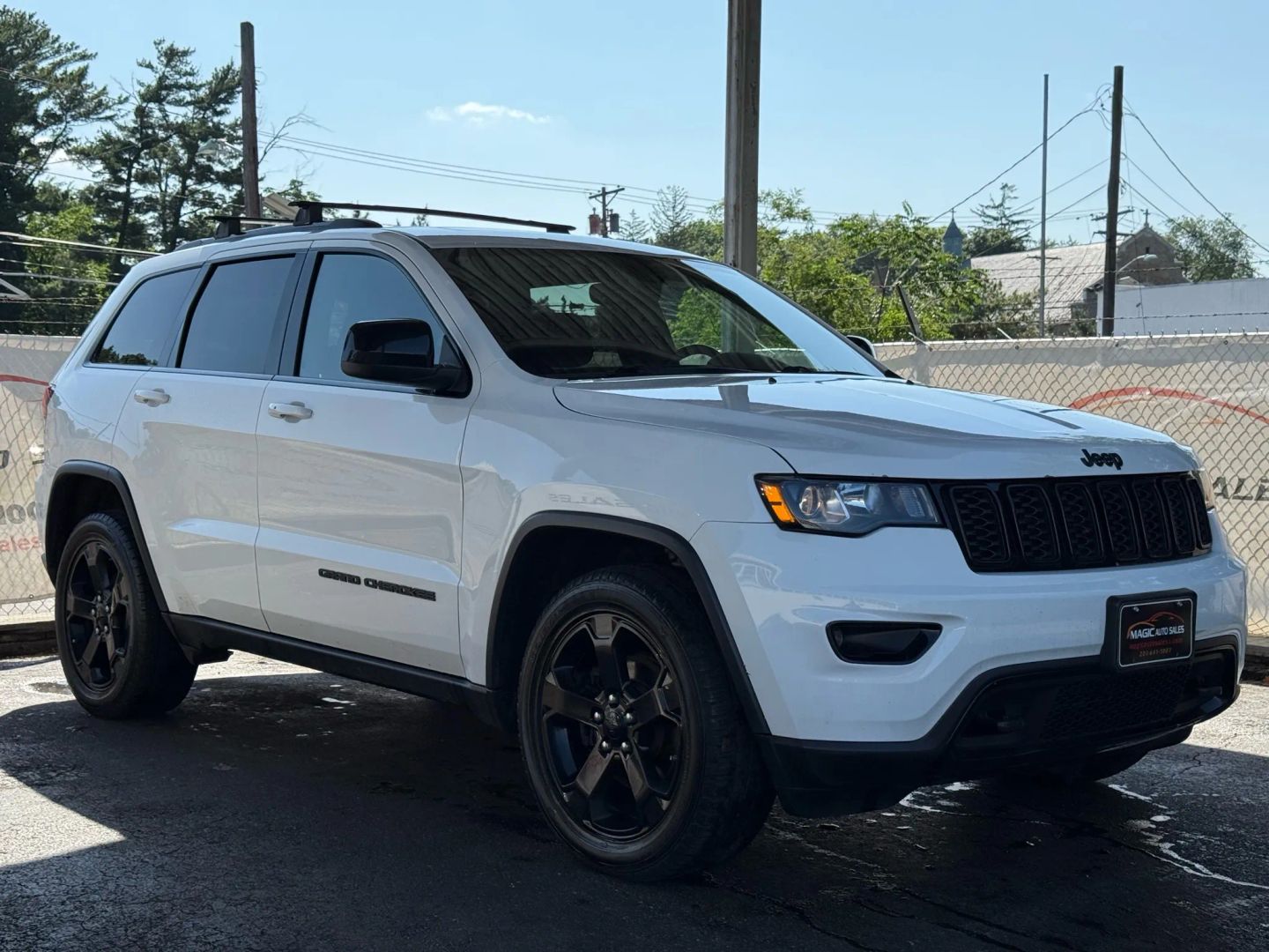 2018 Jeep Grand Cherokee - Image 6