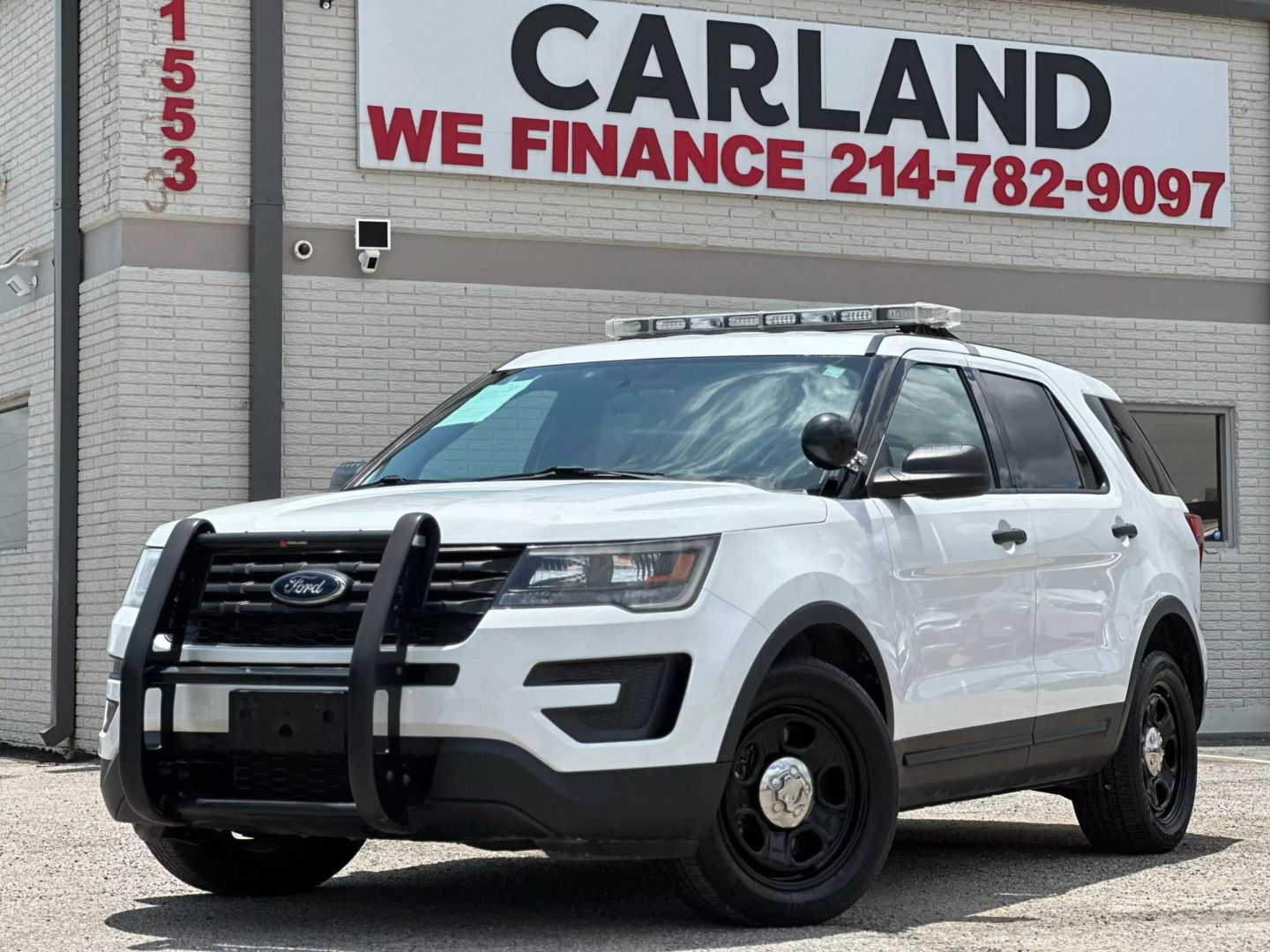2019 Ford Explorer - Image 1