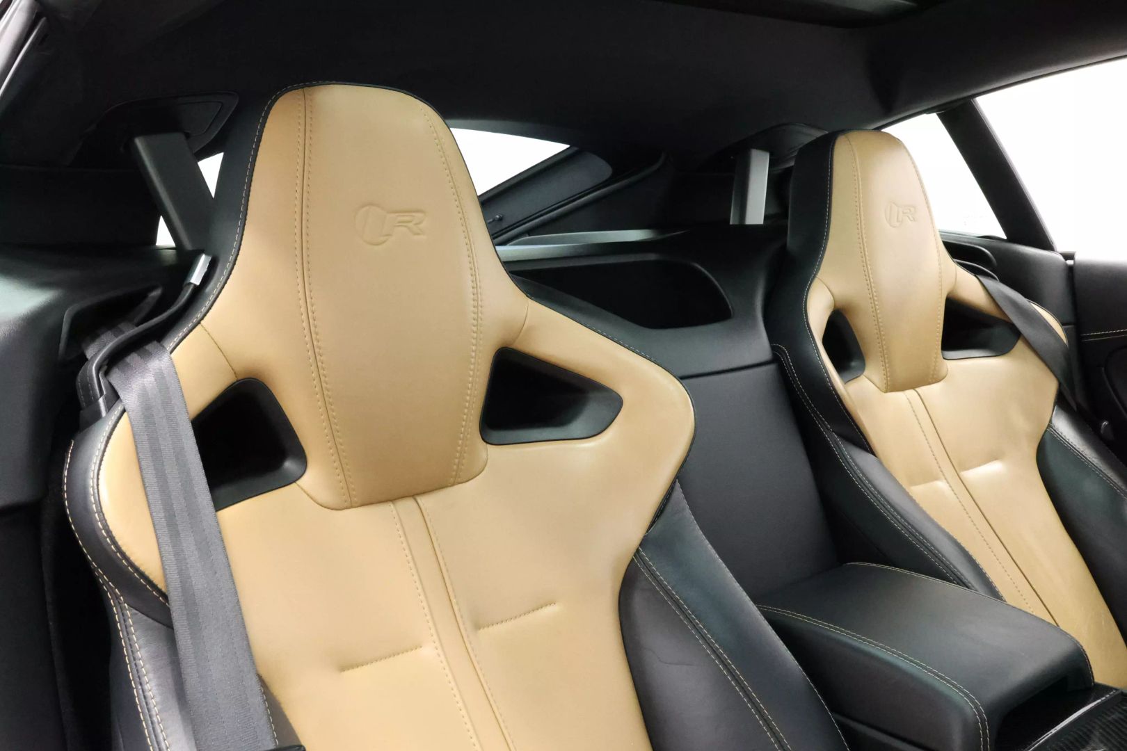 2015 Jaguar F-type - Image 59