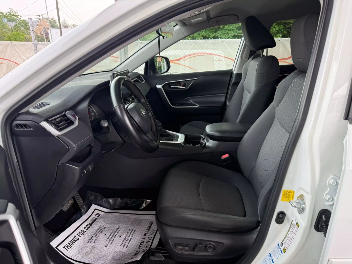 2020 Toyota Rav4 - Image 15
