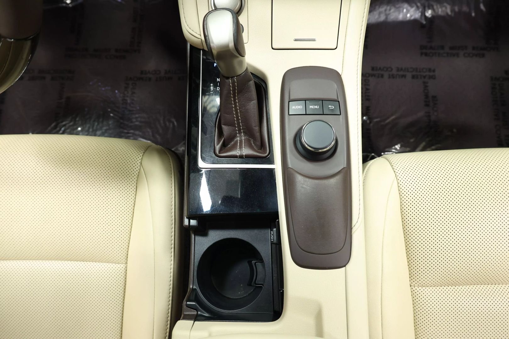 2016 Lexus Es - Image 37
