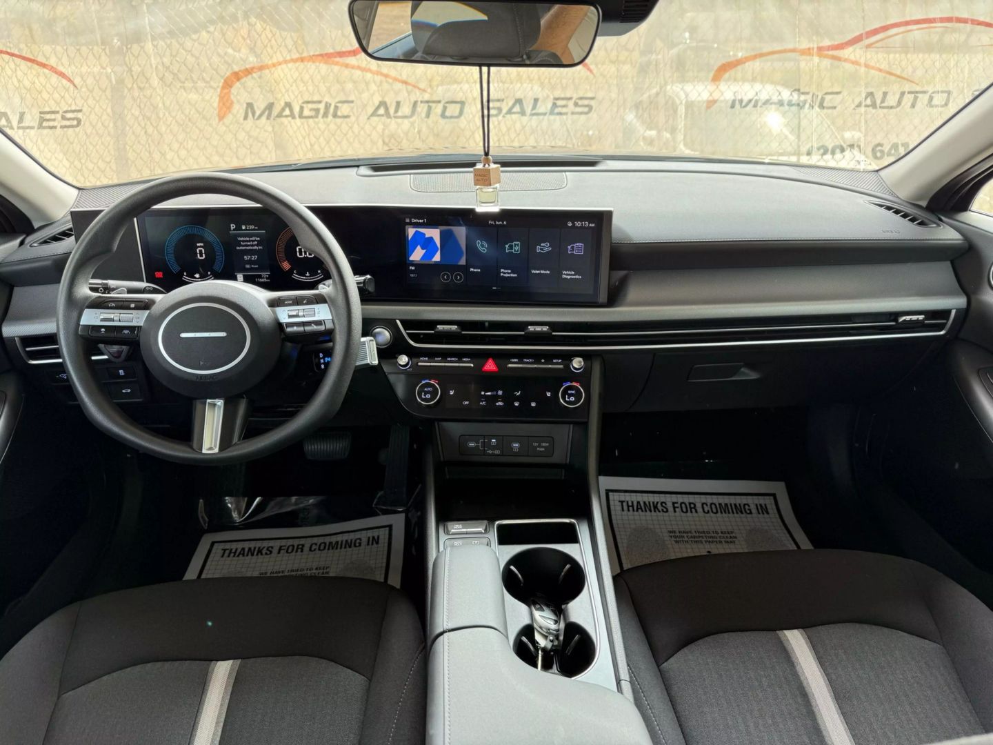 2025 Hyundai Sonata - Image 27