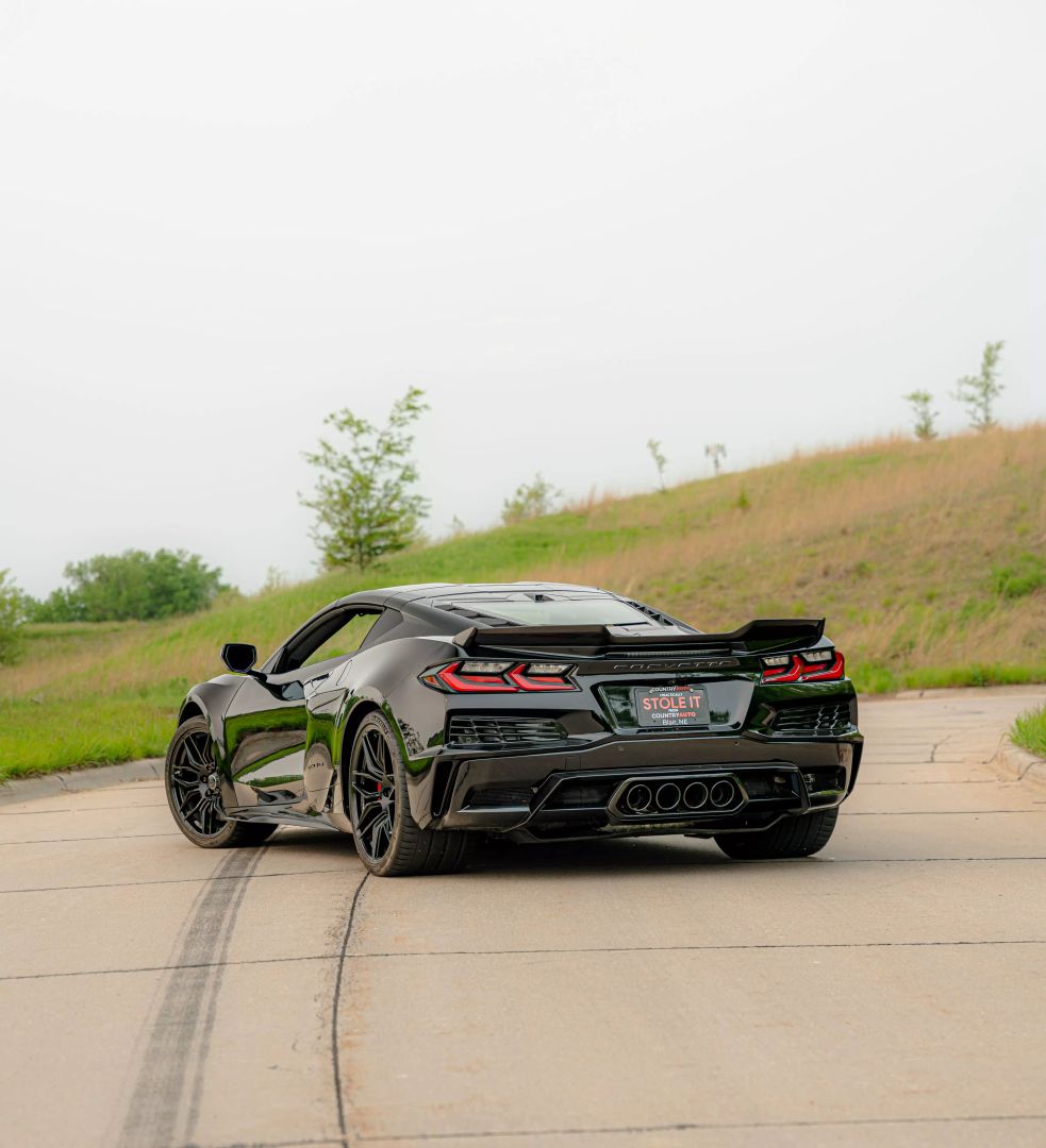 2023 Chevrolet Corvette - Image 43
