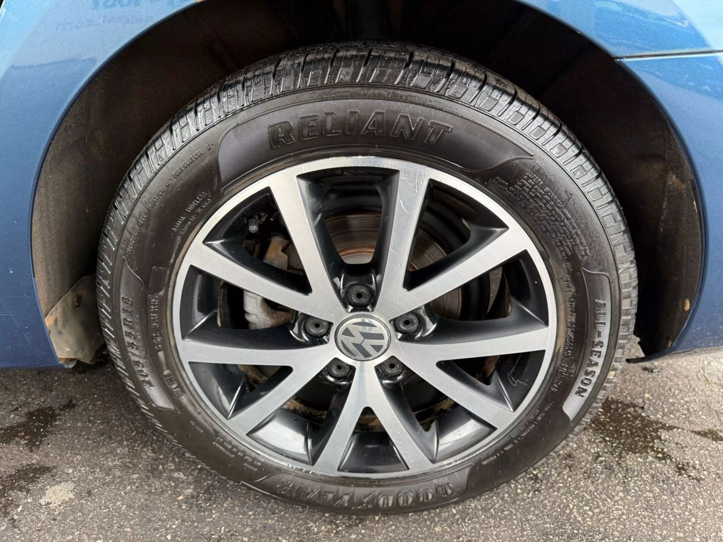 2017 Volkswagen Jetta - Image 42