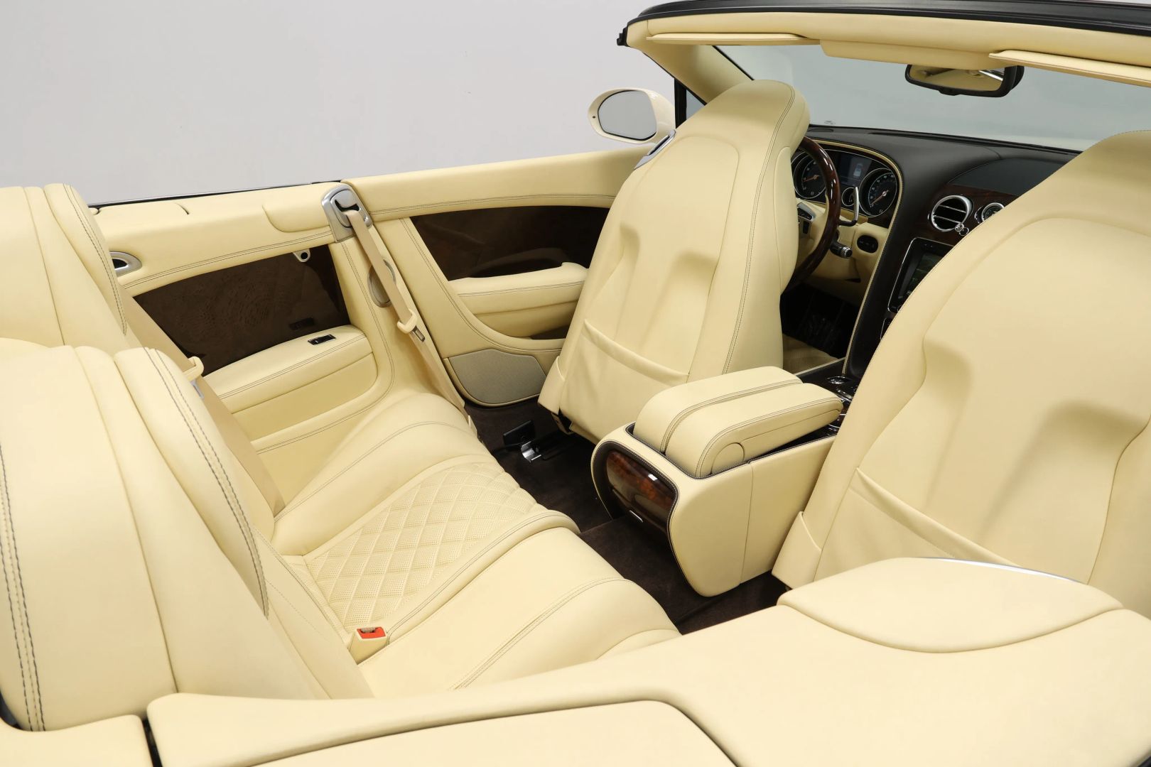 2016 Bentley Continental - Image 72