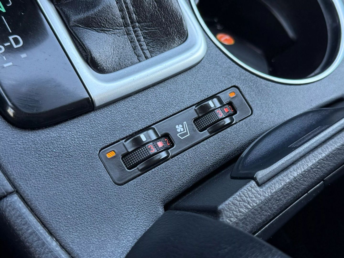 2018 Toyota Highlander - Image 47