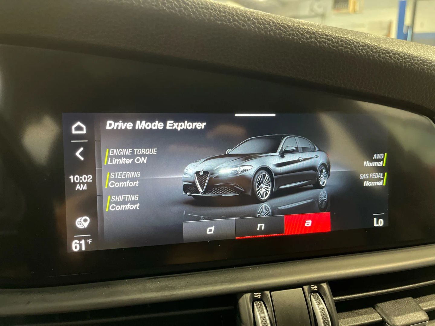 2020 Alfa Romeo Giulia Sedan 4d - Image 6
