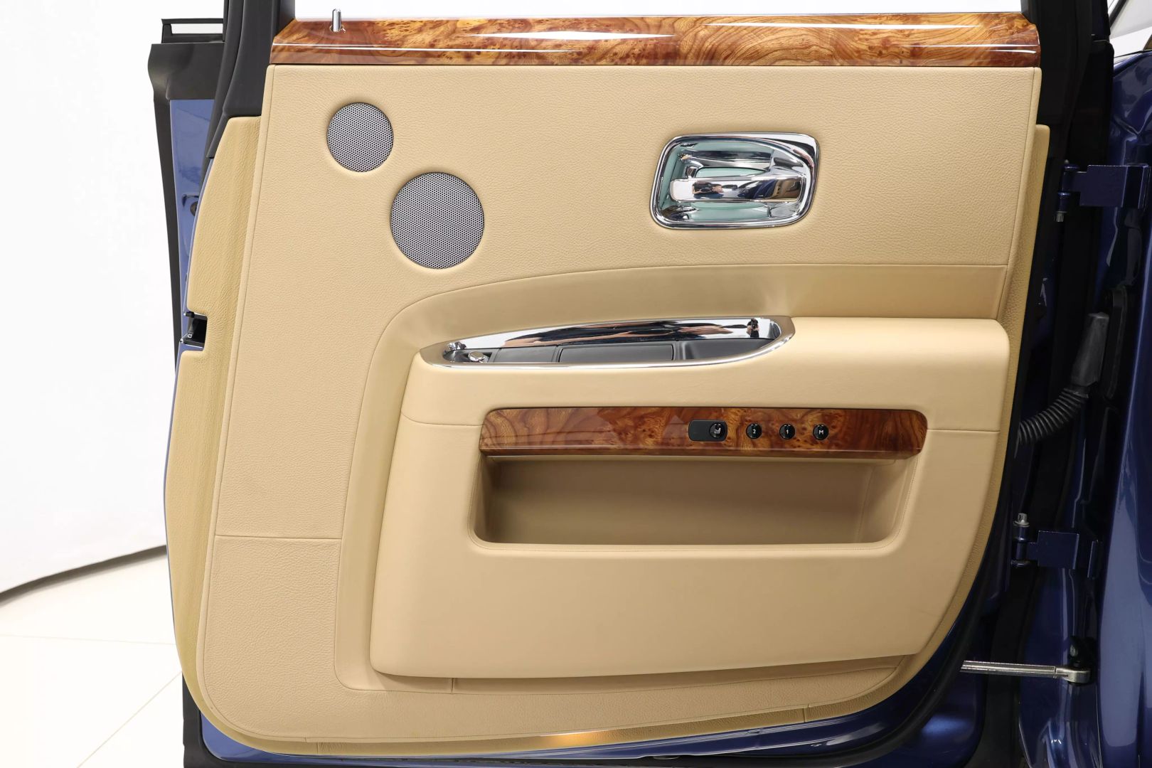 2010 Rolls-royce Ghost - Image 68