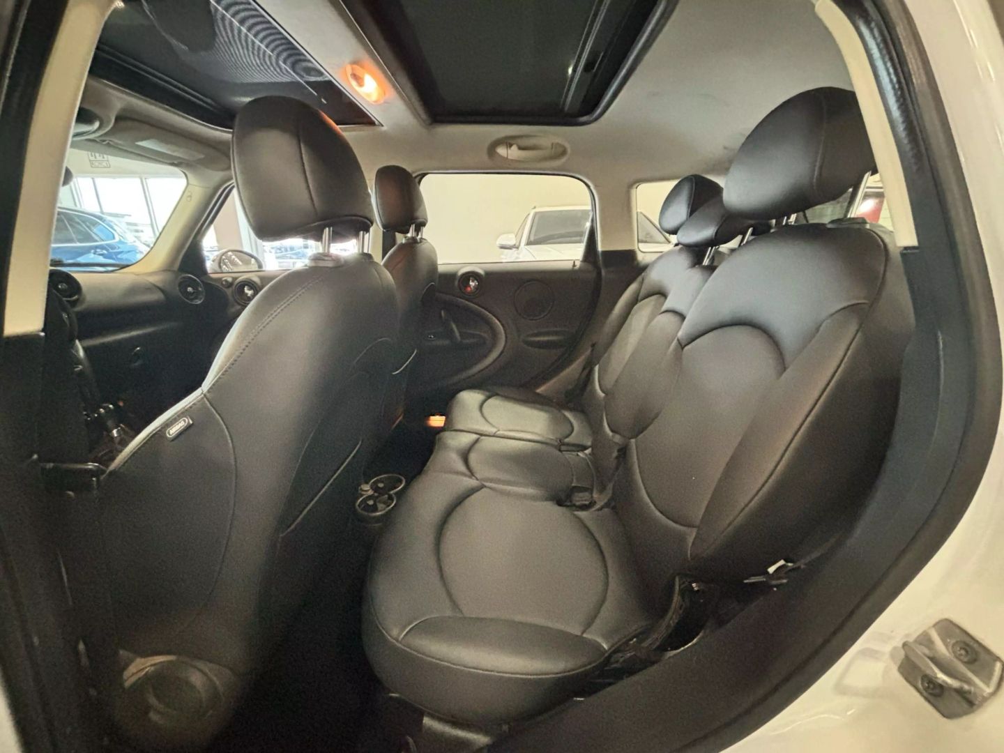 2015 Mini Countryman Cooper S All4 Hatchback 4d - Image 12