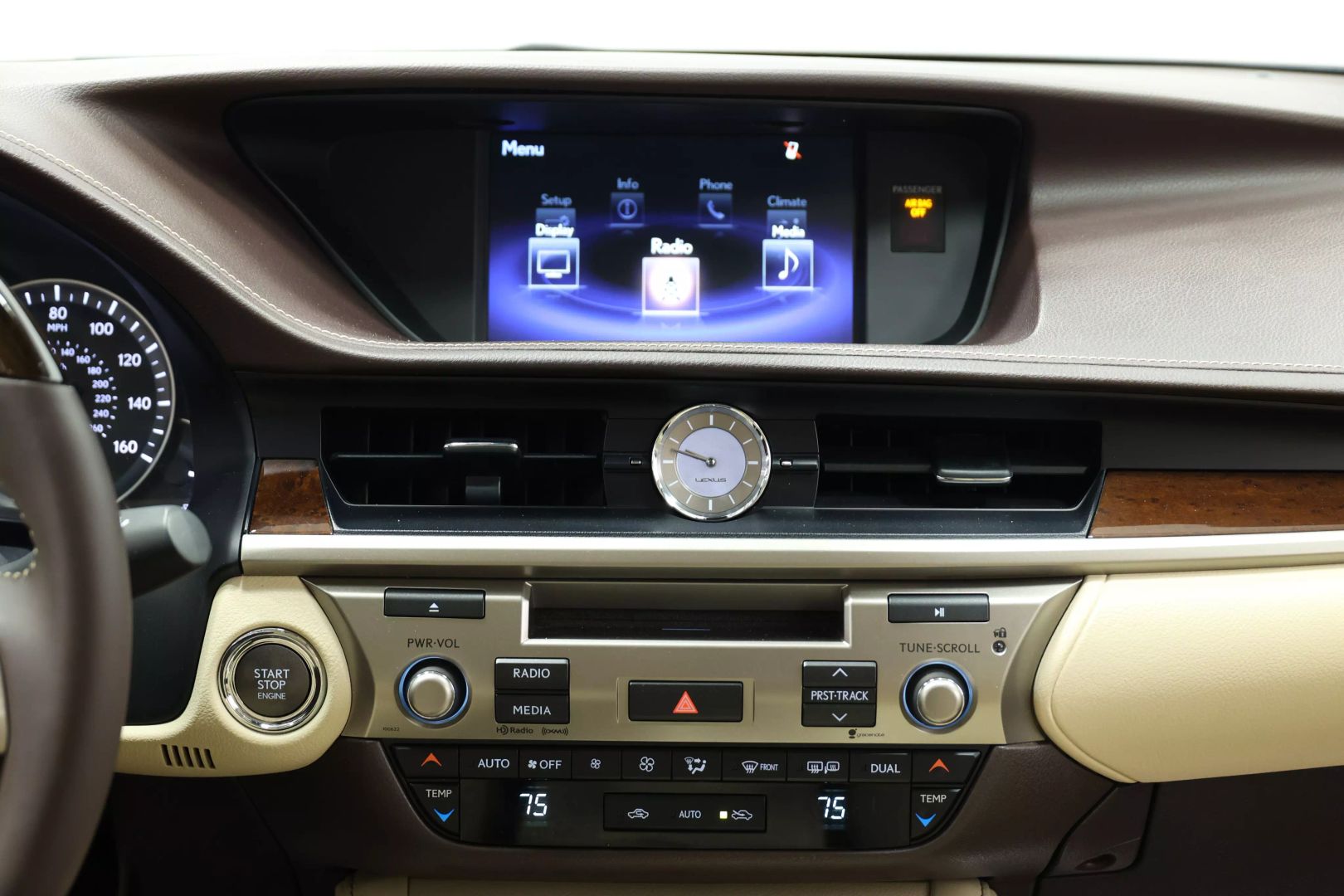 2016 Lexus Es - Image 34