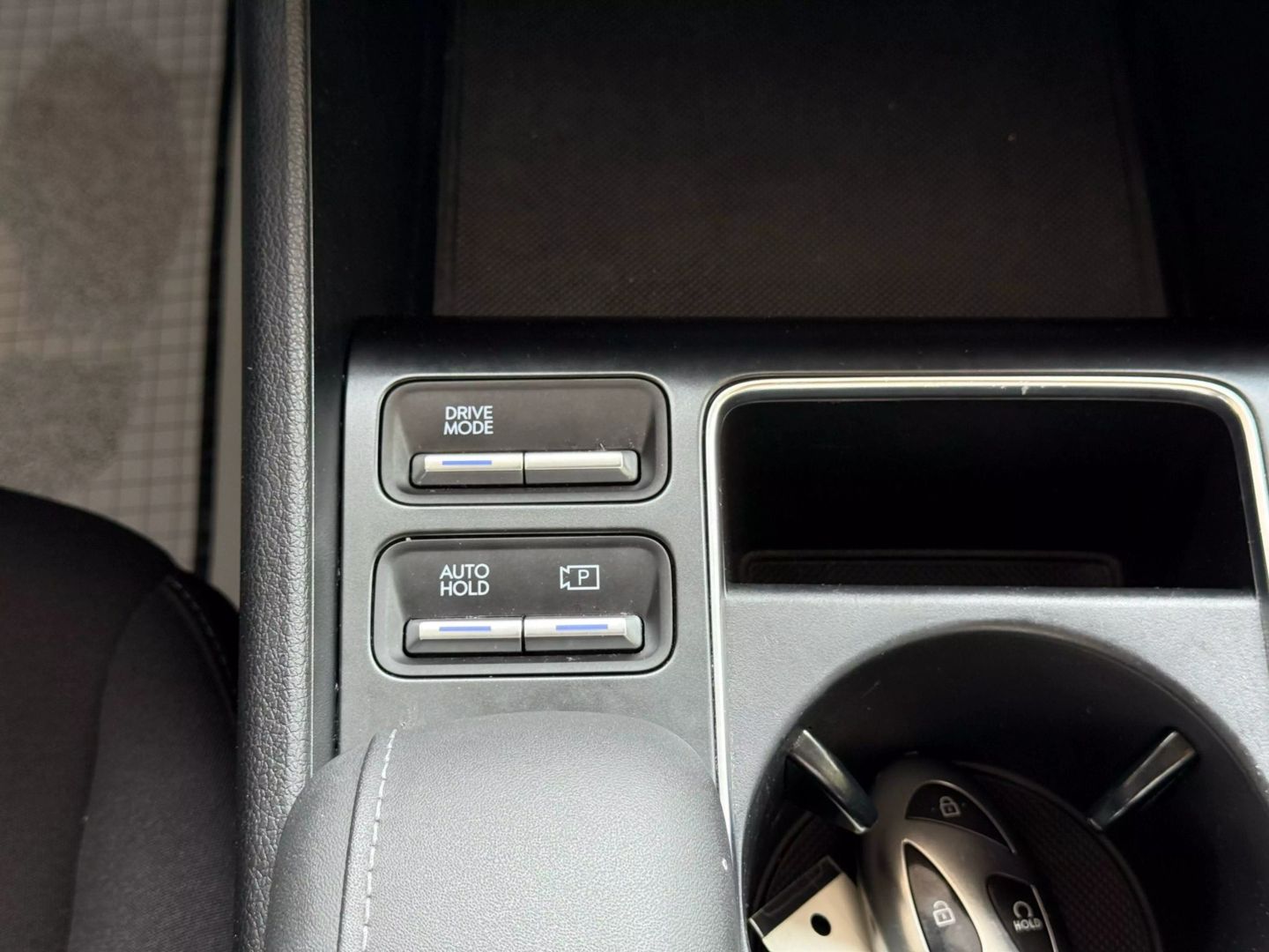 2025 Hyundai Sonata - Image 32