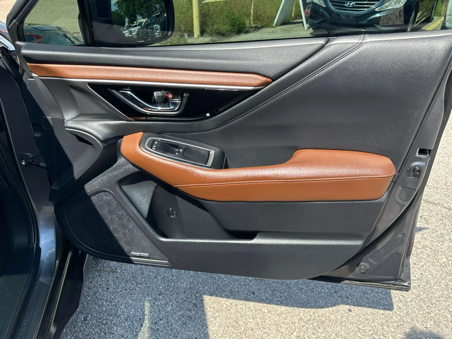 2021 Subaru Outback - Image 32