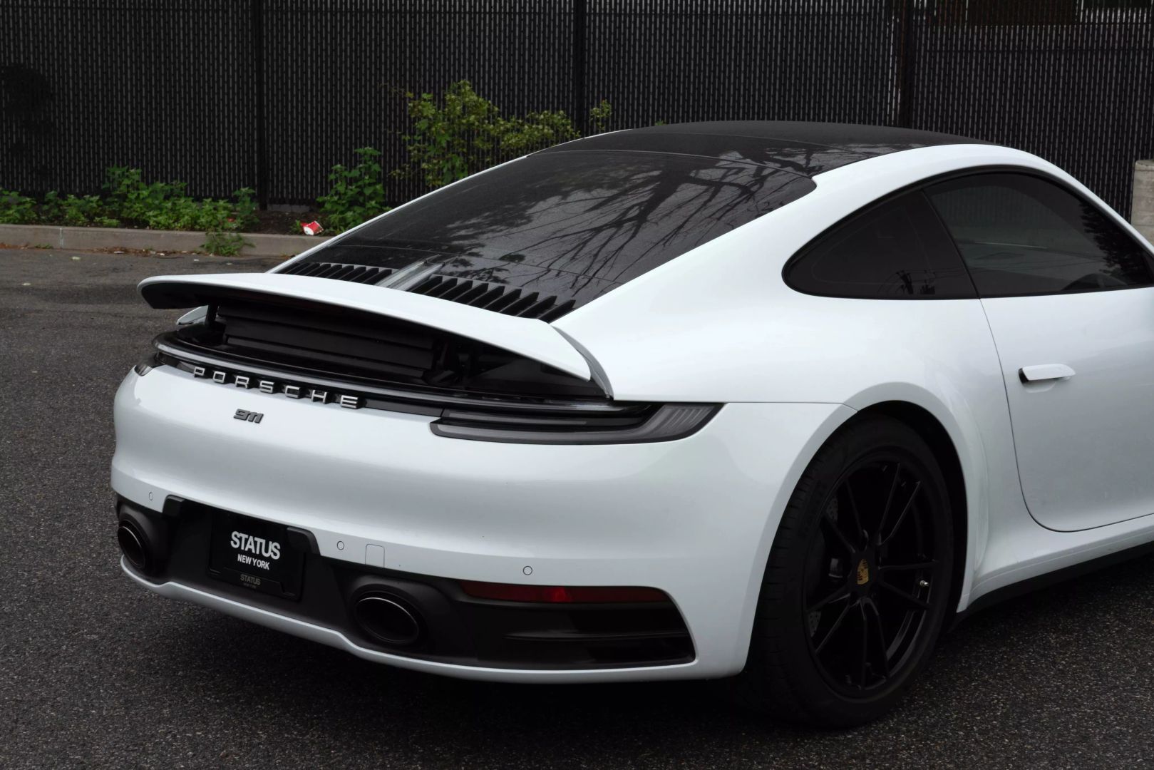 2022 Porsche 911 - Image 32