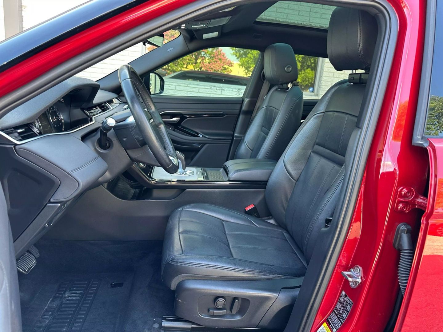 2020 Land Rover Range Rover Evoque - Image 15